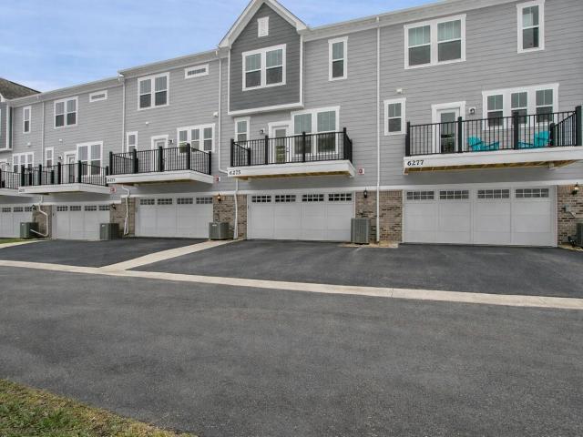Property for sale in Lisle, Illinois