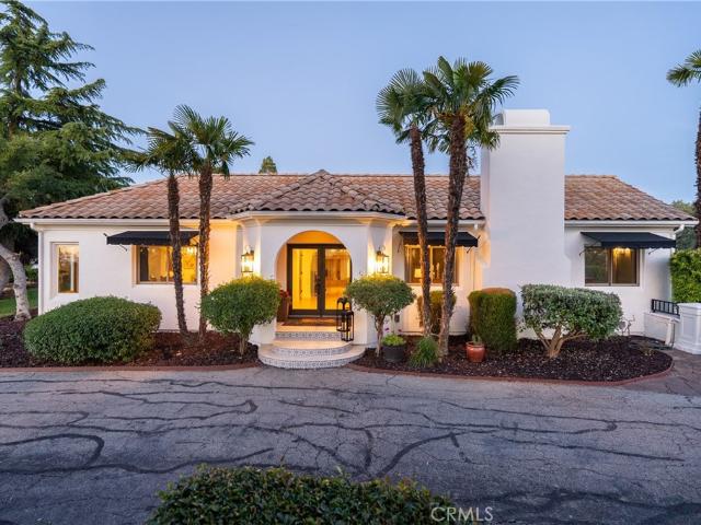 House for sale in Creston, California