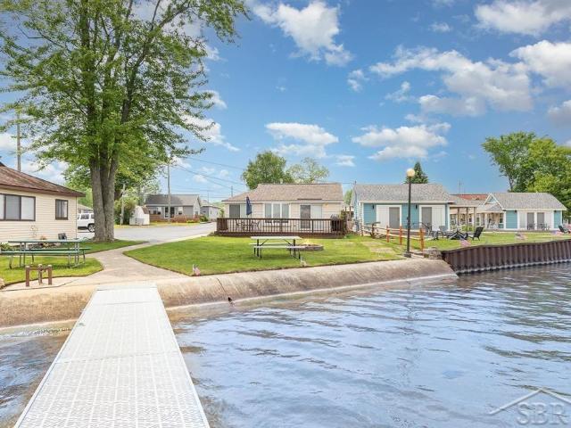 House for sale in Houghton Lake House for sale in Houghton Lake