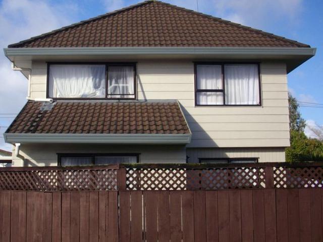 House for rent in Birkdale, Kaipātiki