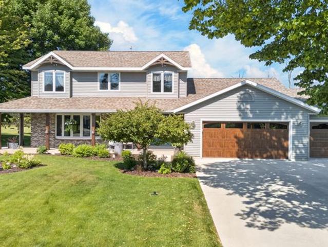 House for sale in Saint Croix, Wisconsin