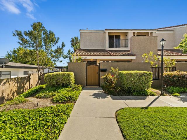 Townhouse for sale in Buena Park