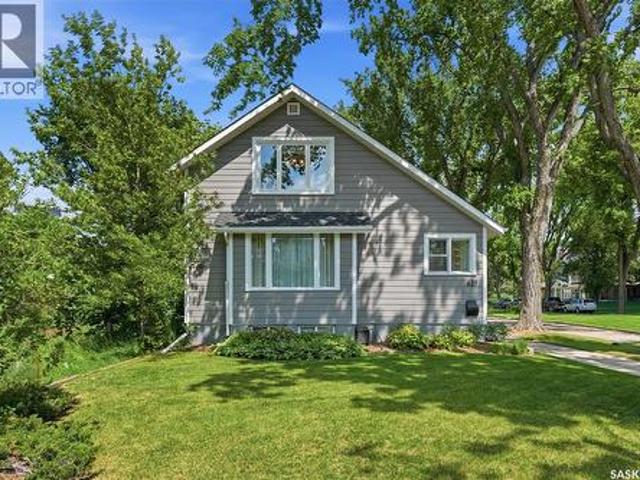 House for sale in Saskatoon, Saskatchewan