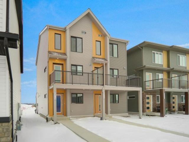House for sale in Wedgewood, Alberta
