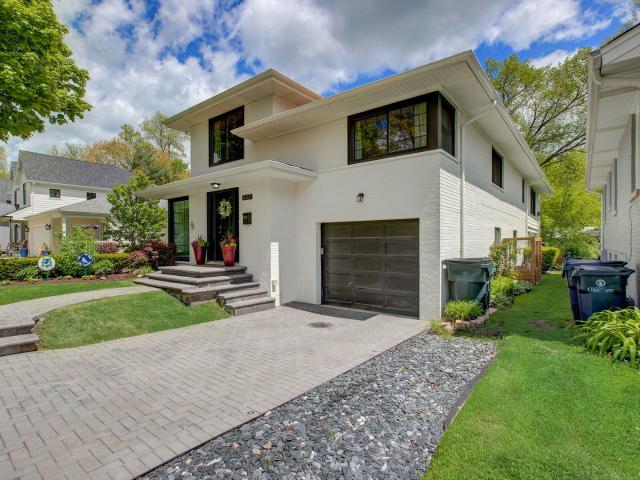 House for sale in Glenview