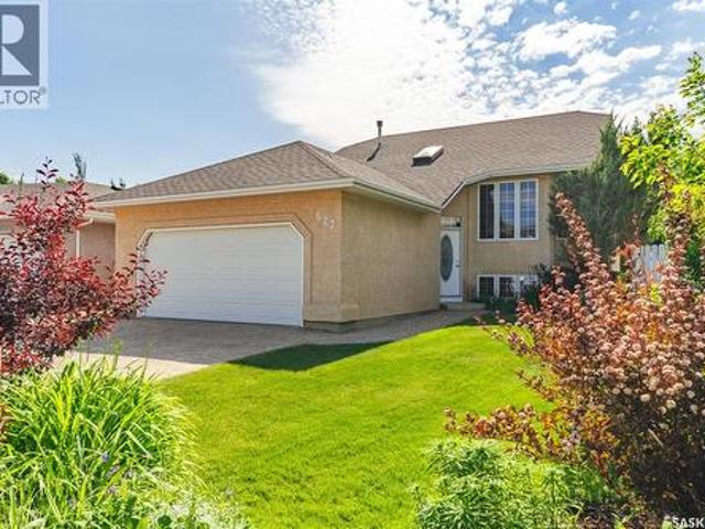 House for sale in Saskatoon, Saskatchewan