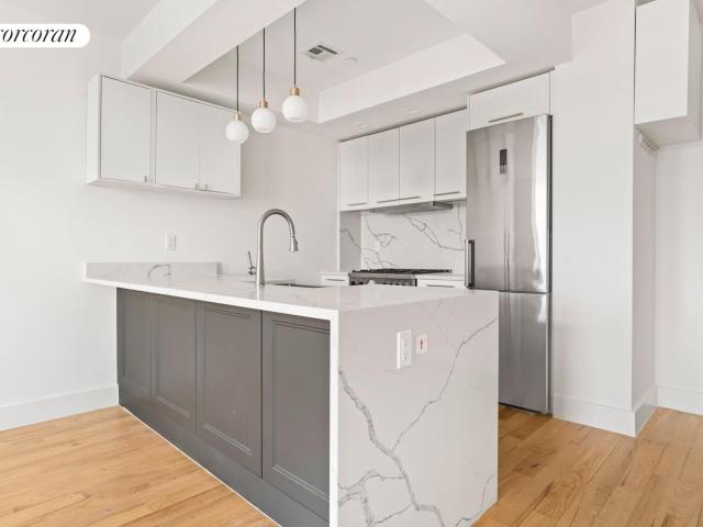 Condo for sale in Arverne, New York