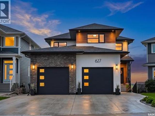 House for sale in Saskatoon, Saskatchewan