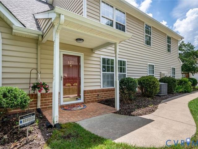 Condo for sale in Chesterfield, Chesterfield County