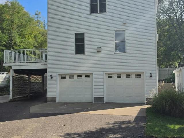 House for sale in Hudson, Saint Croix County