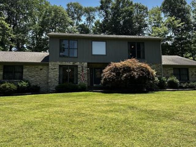 House for sale in Cecilia, Kentucky