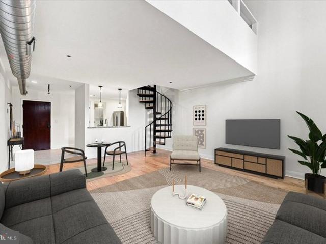 Condo for sale in Philadelphia, Pennsylvania