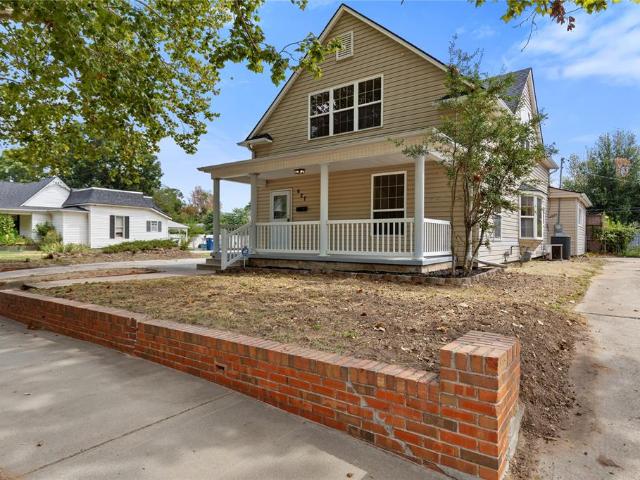 House for sale in Shawnee, Pottawatomie County