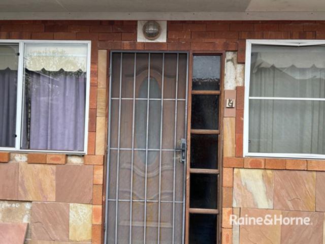 House for rent in Brisbane Grove, New South Wales