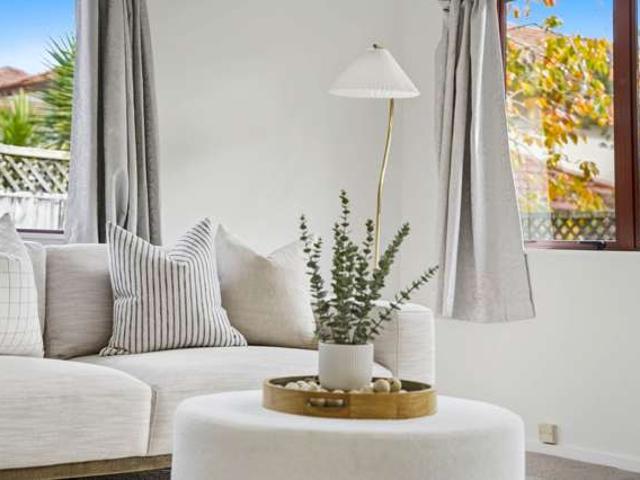 House for sale in Paremoremo