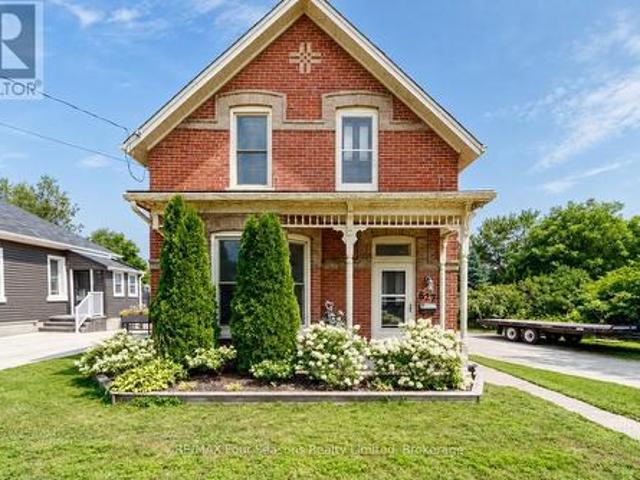 House for sale in Collingwood, Ontario