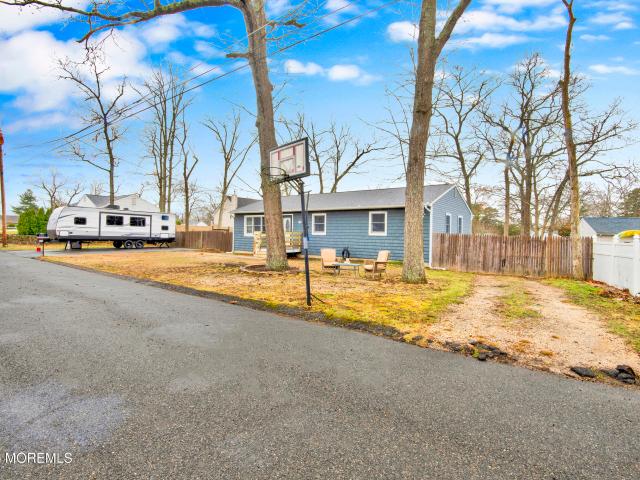 House for sale in Lanoka Harbor, New Jersey