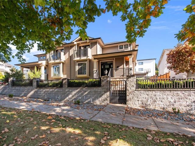 Duplex for sale in New Westminster, British Columbia