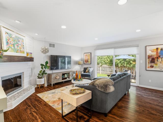 Condo for sale in Bayside, Wisconsin