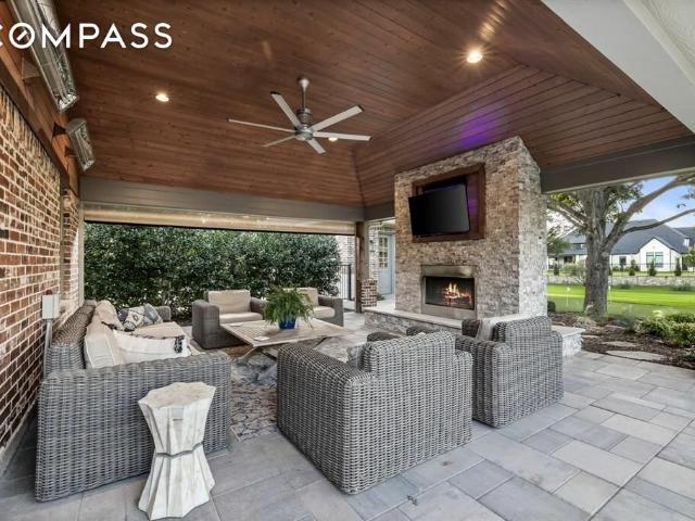 House for sale in Celina
