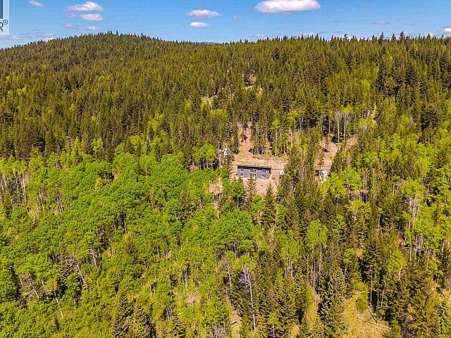 House for sale in Eagle Creek, British Columbia