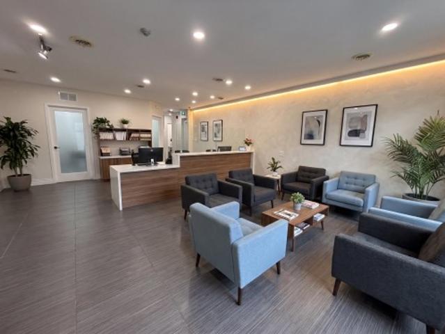 Commercial for rent in St. Leonard's, Quebec
