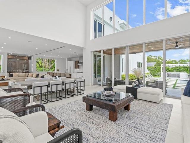 House for sale in Pinecrest, Florida