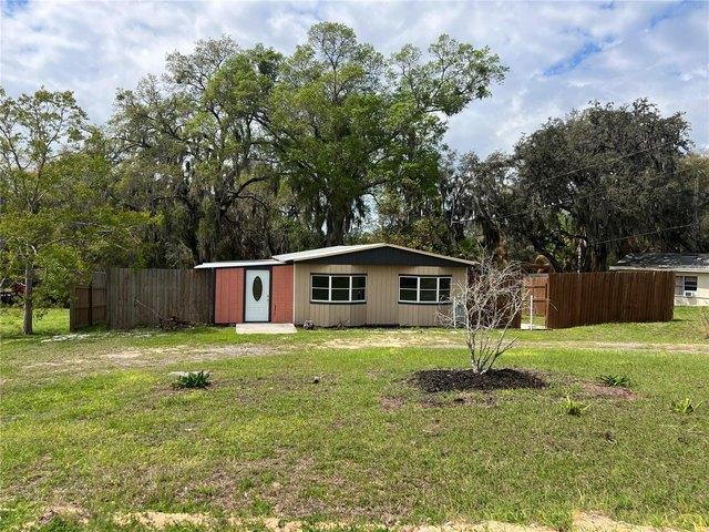 House for sale in Keystone Heights, Florida