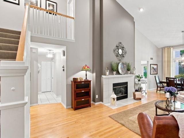 Townhouse for sale in Eden Prairie, Hennepin County