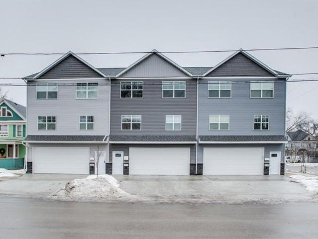 Townhouse for sale in Fargo, North Dakota