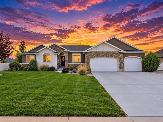 House for sale in Grantsville, Tooele County