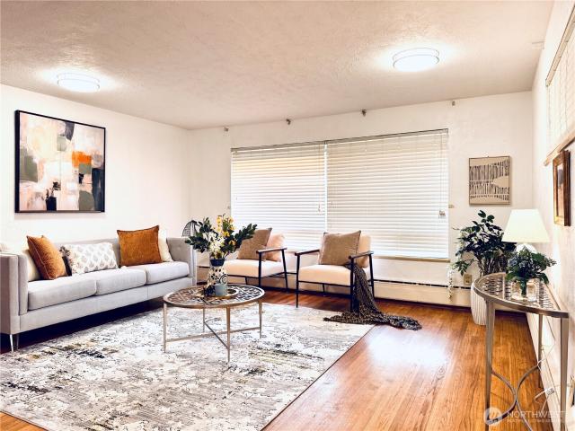 House for sale in Kent, Washington