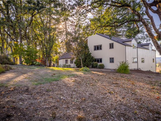 House for sale in Albany, Benton County