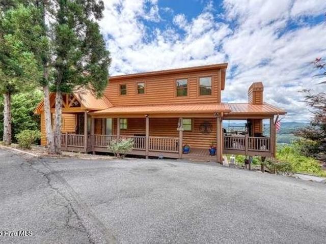 House for sale in Brasstown, North Carolina