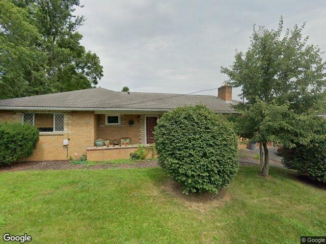 House for sale in Canonsburg, Pennsylvania