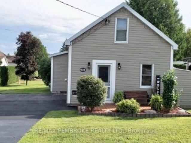 House for sale in Pembroke, Ontario