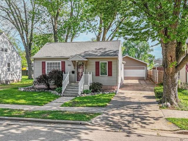 House for sale in Neenah, Wisconsin