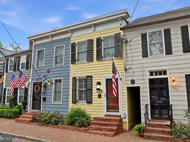 Townhouse for sale in Virginia