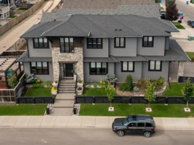 House for sale in Southgate, Lethbridge