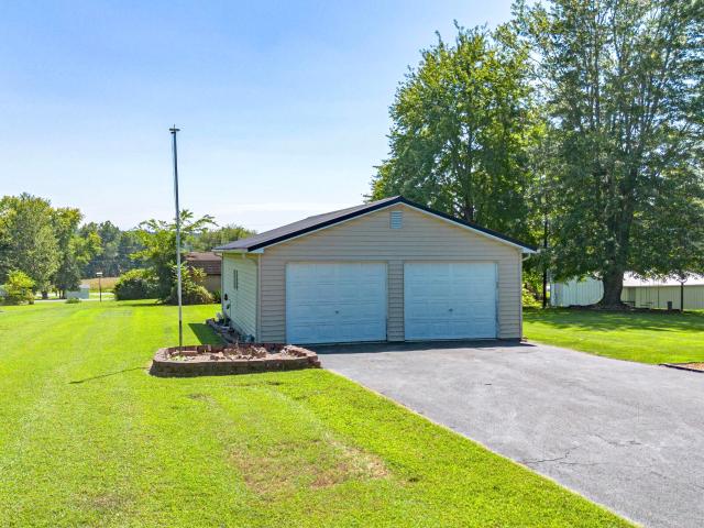 House for sale in Crittenden, Kentucky