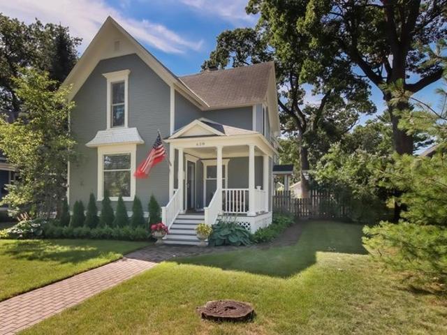 House for sale in Traverse City, Grand Traverse County