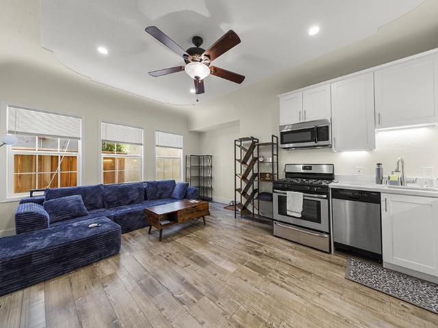 Commercial for sale in Palo Alto, California