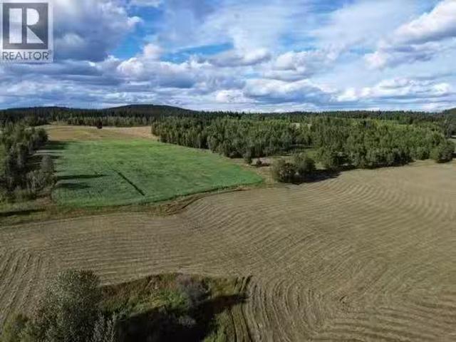 House for sale in Eagle Creek, British Columbia