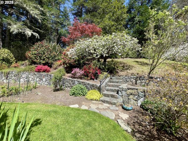 House for sale in Coos Bay
