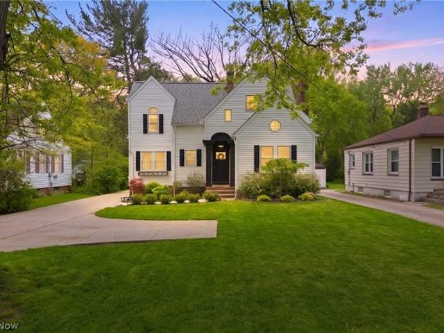 House for sale in Independence, Ohio