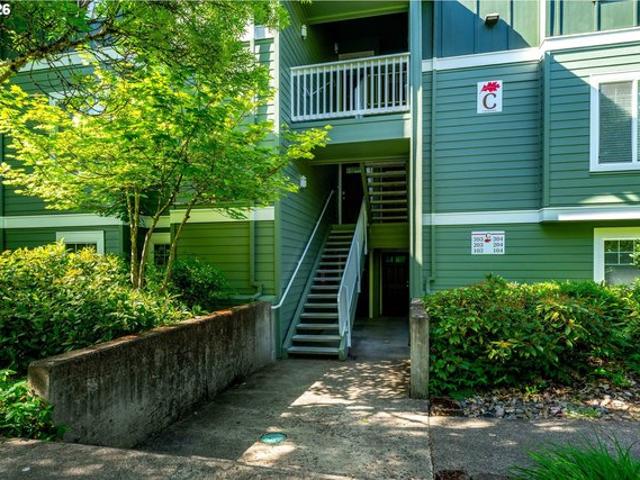 Condo for sale in Oregonia