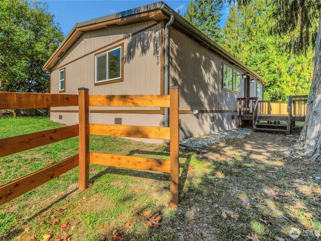 House for sale in Roy, Pierce County