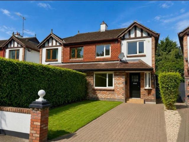 Detached House for sale in Bluebell, North Tipperary