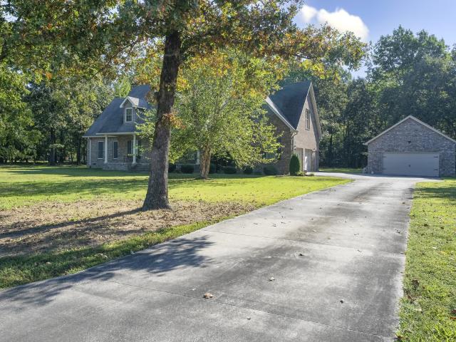 House for sale in Estill Springs, Middle Tennessee