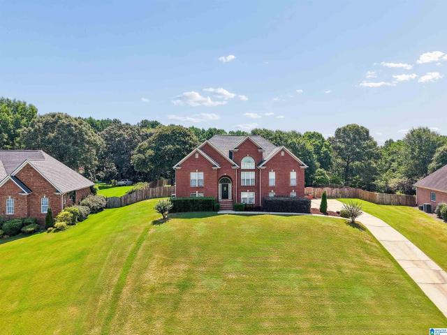 House for sale in Chelsea, Alabama
